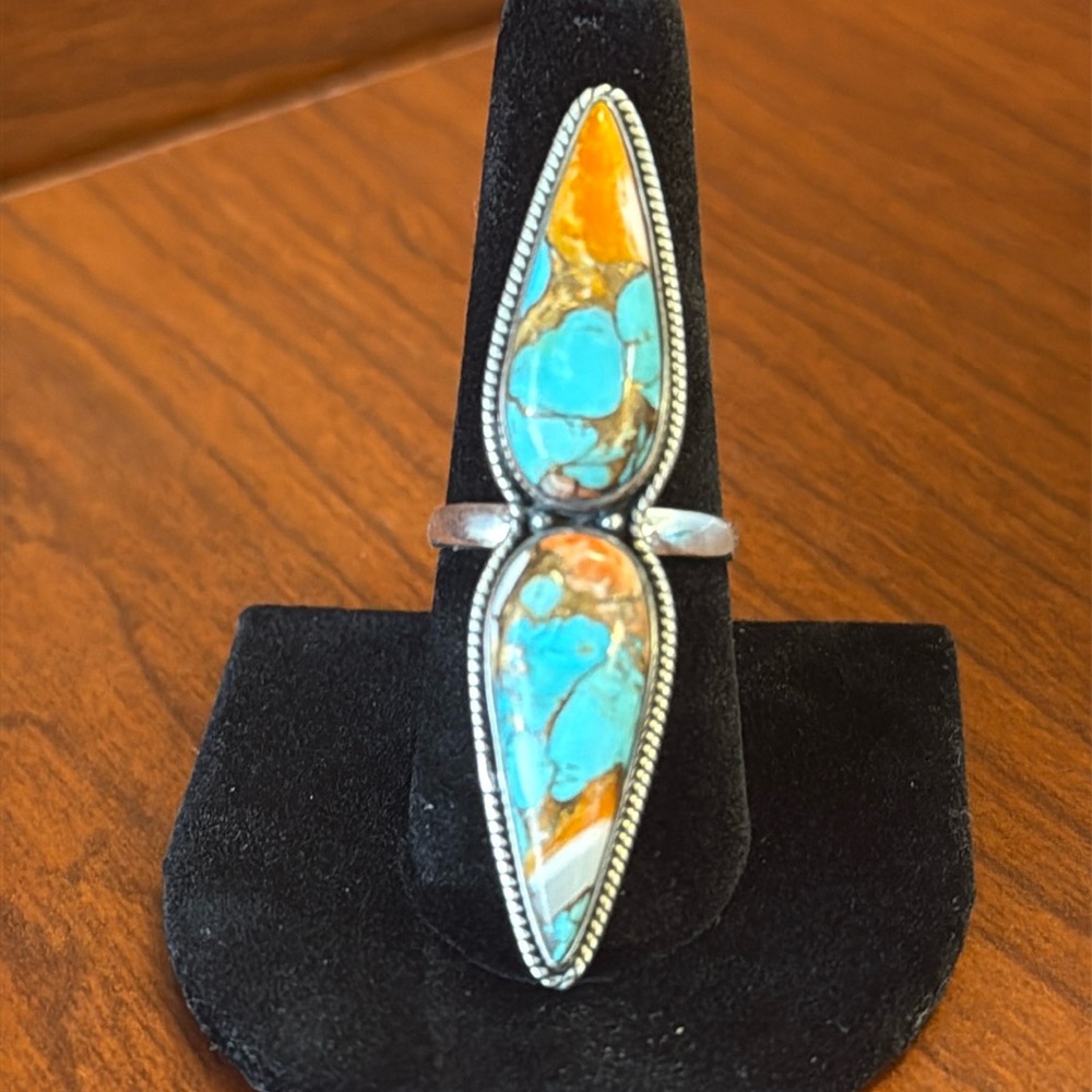 Spiny Oyster Turquoise & 925 Sterling Silver Ring - size 8.5